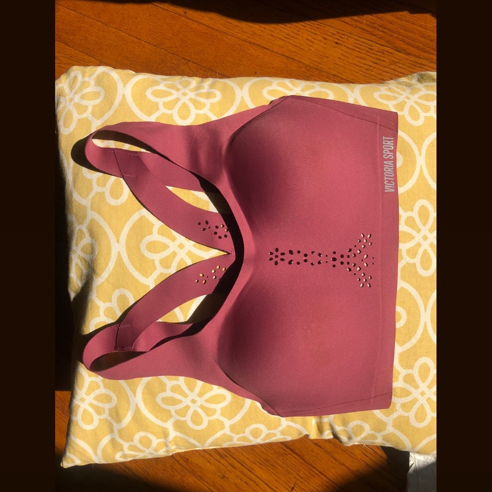 Victorias Secret sports bra